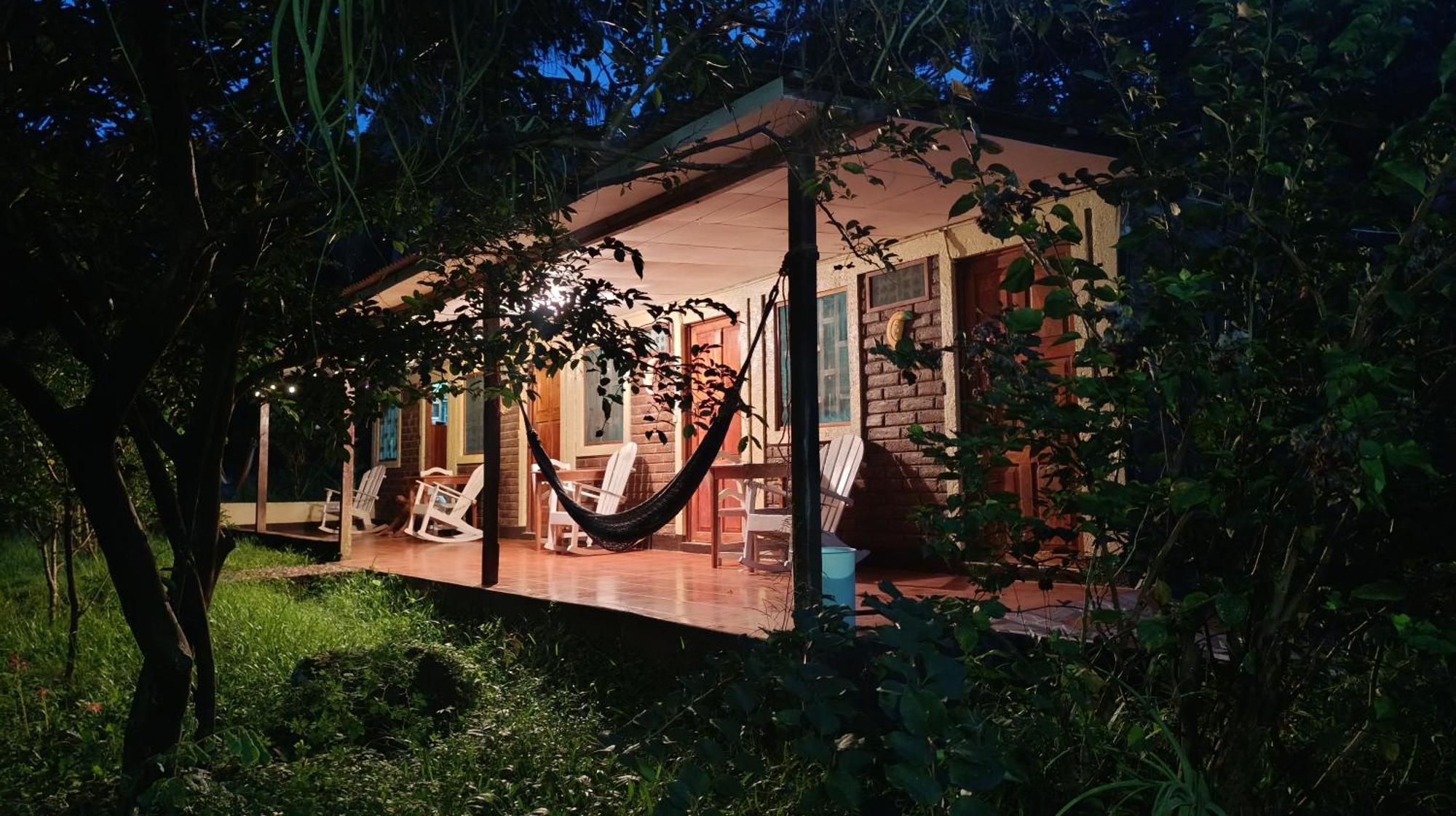 Eco-Lodge El Porvenir. Santa Cruz Quarto foto